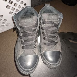 ✨ Converse Mid Tops